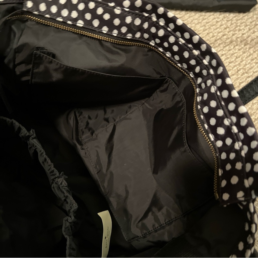 Kate Spade Stevie diaper bag with changing pad - Picture 8 of 12